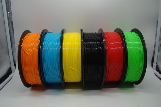 Βιοδιασπάσιμη ίνα 1KG 1.75mm εκτυπωτών 13 χρωμάτων PLA τρισδιάστατη